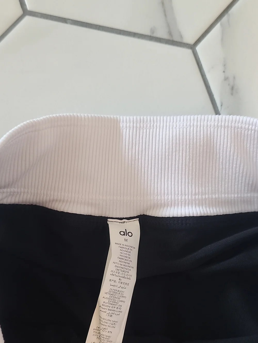 Alo Yoga Airbrush Better Together Tennis Skort